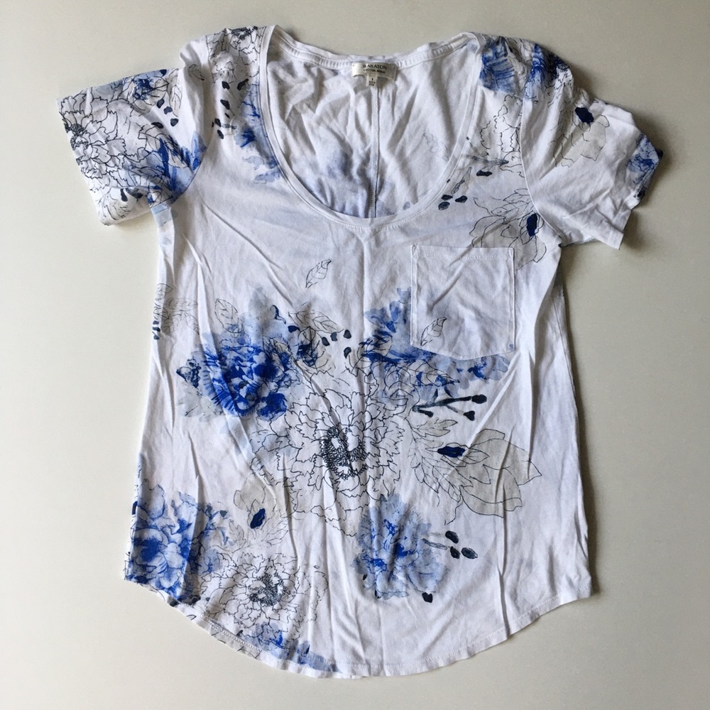 Babaton Women Size S Floral Pattern T-Shirt
